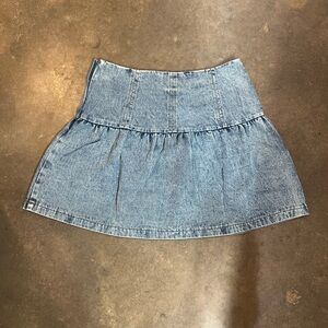 Nwt ruffle jean skirt size small miniskirt